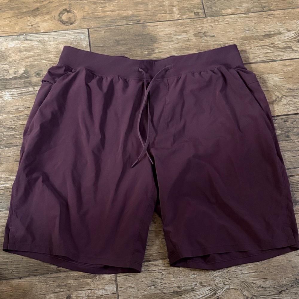 LuLu Men's Maroon Athletic Drawstring Shorts with liner.